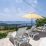 Two-Bedroom Holiday Home in Slano Vakantiehuis *