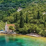 Two-Bedroom Holiday Home in Slano Slano