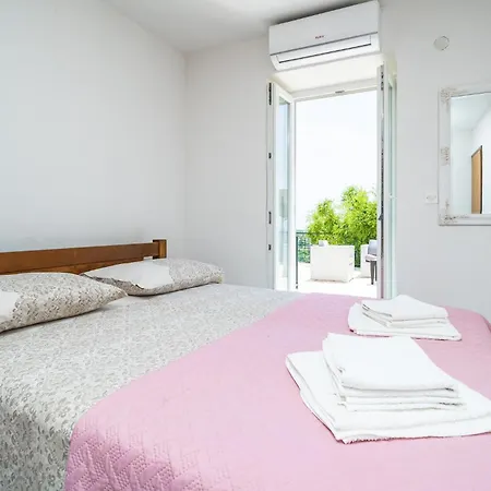 Stunning In With Wifi