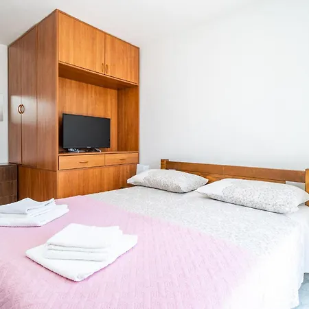 Stunning In With Wifi