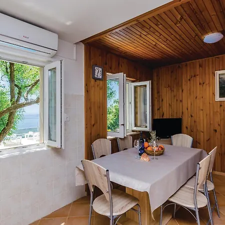 Stunning In With Wifi Сasa de vacaciones Slano